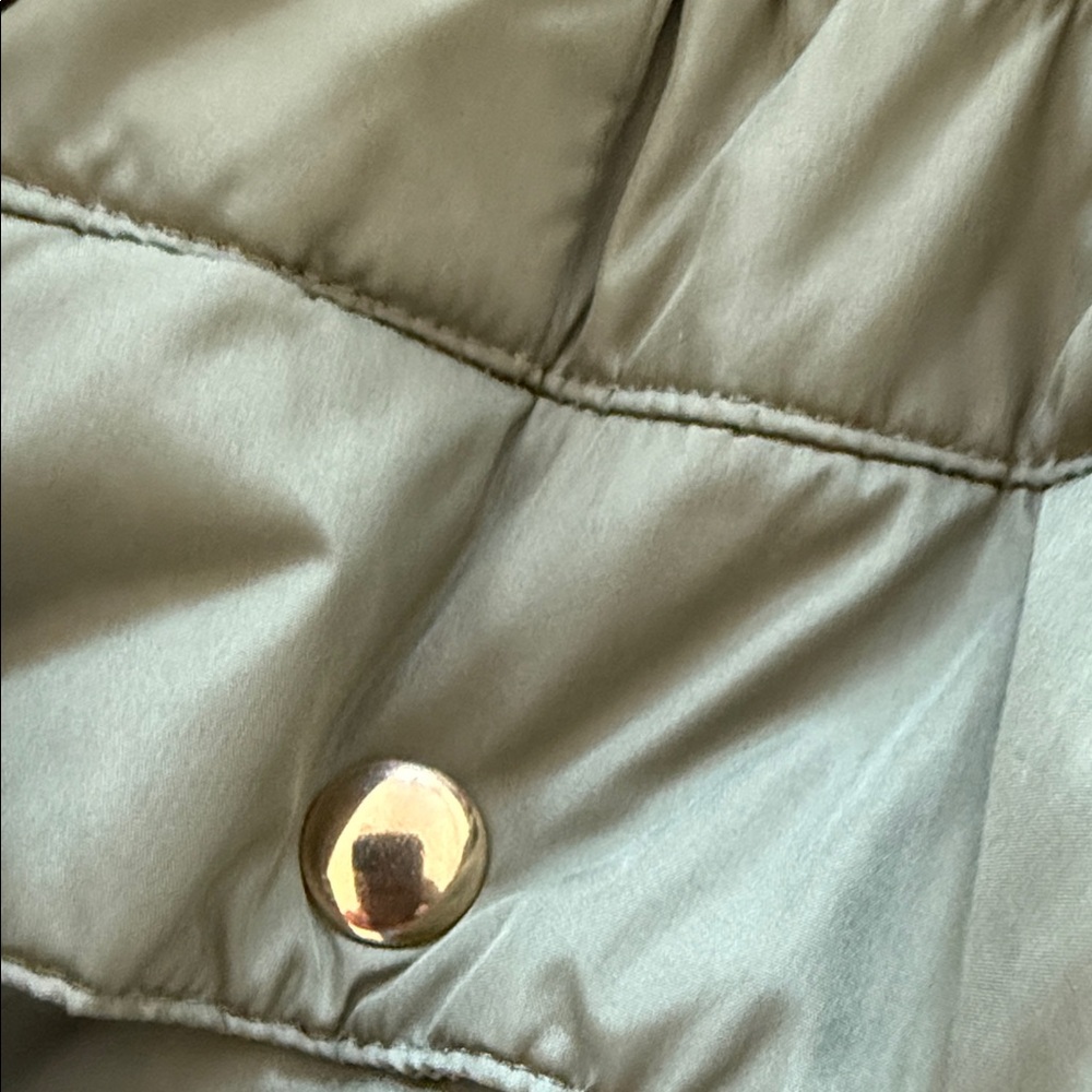 J. Crew Sage Green Women's Puffer Coat - Picture 4 of 11